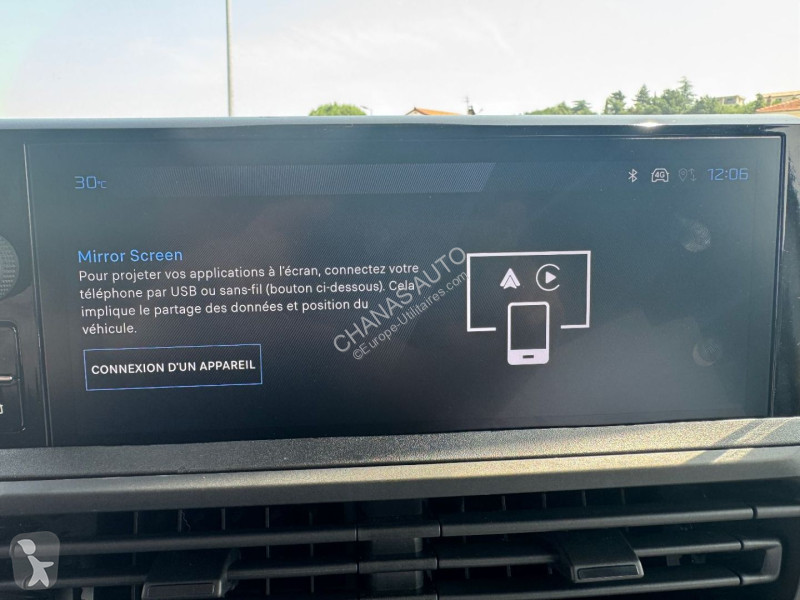 Véhicule utilitaire Peugeot M 2.0 BLUEHDI 145...