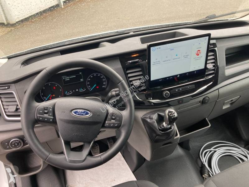 Véhicule utilitaire Ford