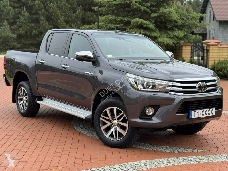 Autoutilitară Toyota Hilux