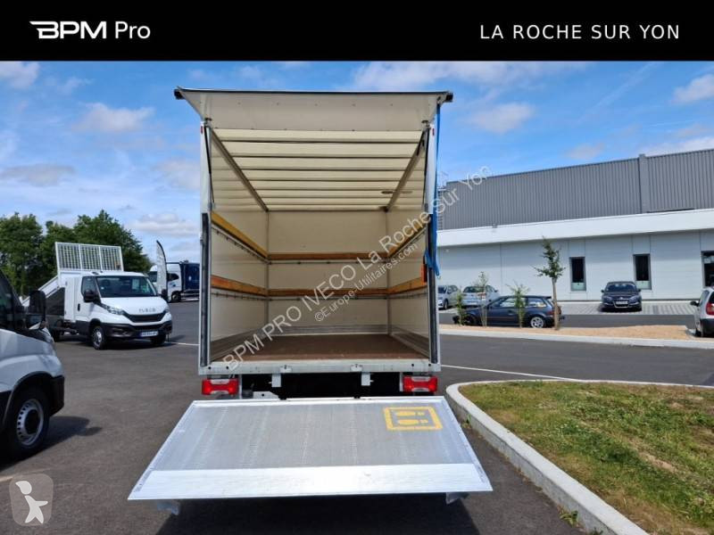 Furgoneta Iveco
