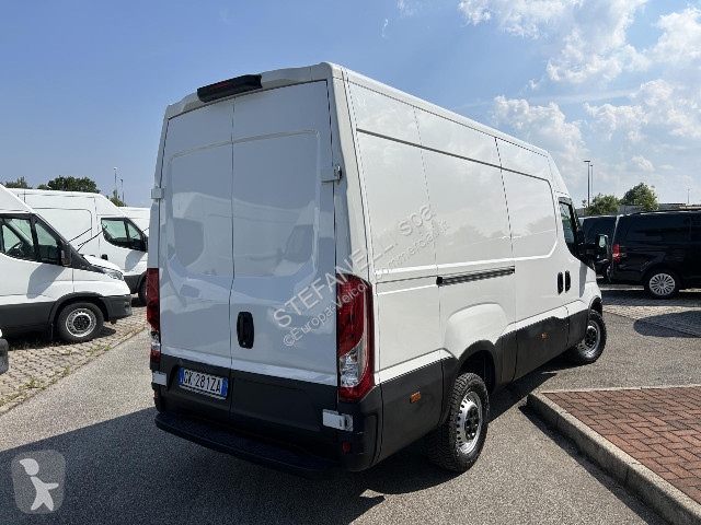 Veicolo commerciale Iveco DAILY 35S14 V