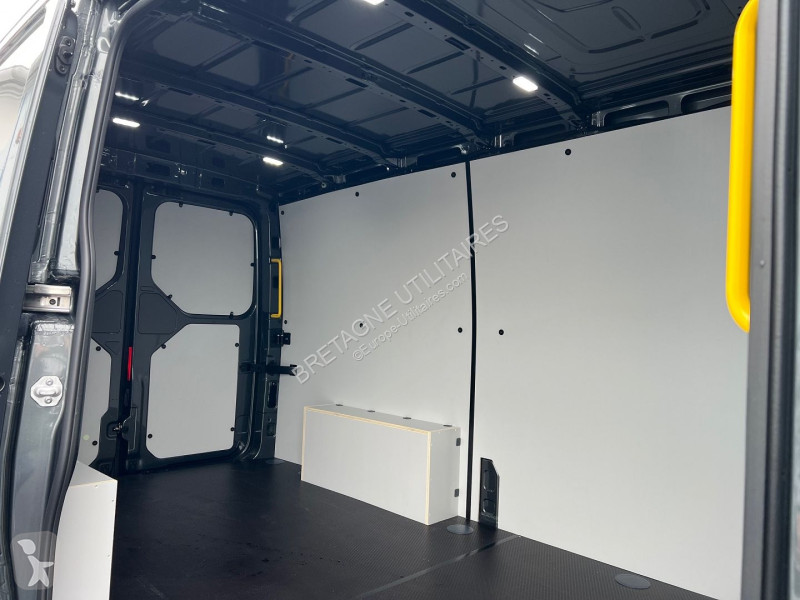 Véhicule utilitaire MAN TGE  L3H2 (L2H1) 3.5T...
