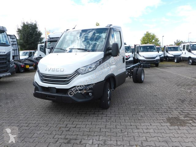 Furgoneta Iveco 35C16H 3,0 l Rd.3750, Neu MY...