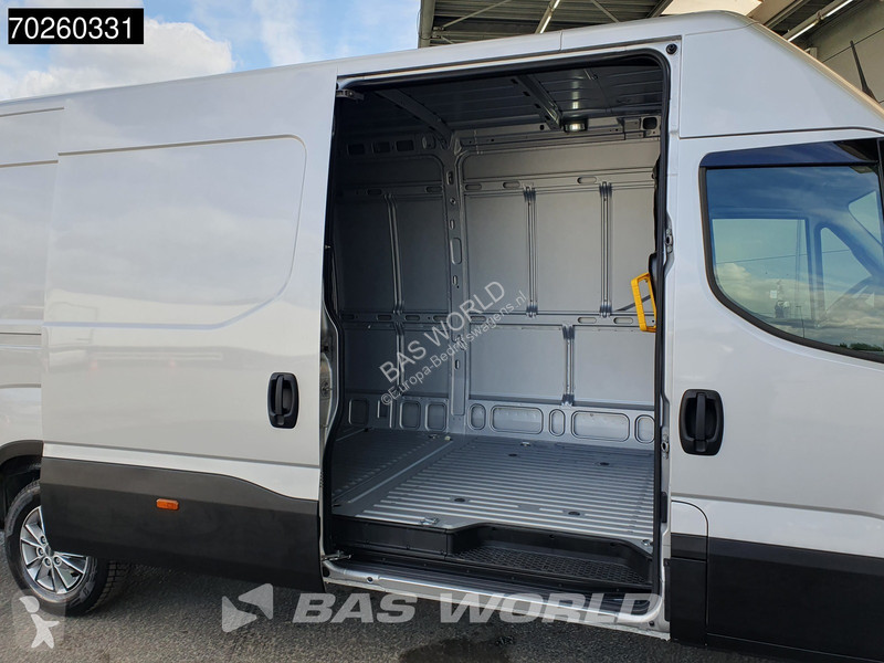 Autoutilitară Iveco 35S21 3.0L Automaat 210PK...