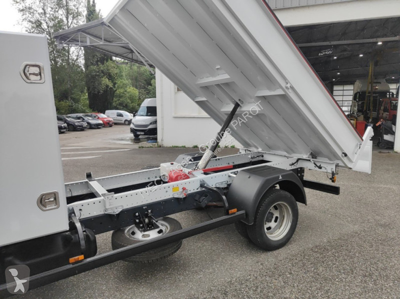 Veicolo commerciale Iveco 35C16H3.0 empattement...