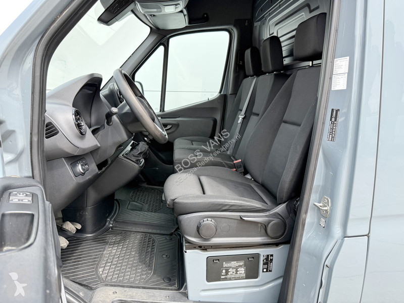 Autoutilitară Mercedes 315 1.9 CDI L2H2 Climate...
