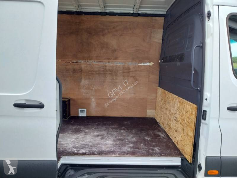 Véhicule utilitaire Mercedes