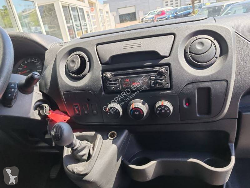 Furgoneta Nissan