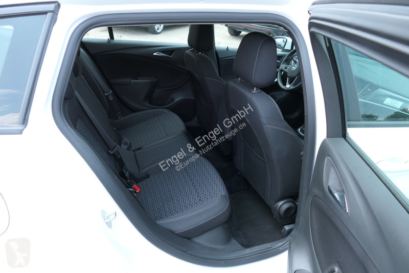 Veículo utilitário Opel Astra K 1.4 Turbo CNG...