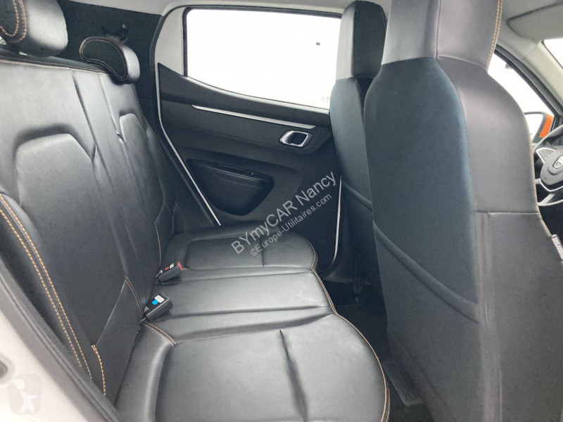Veículo utilitário Dacia Spring Achat Intégral