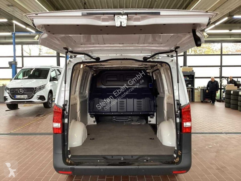 Užitkové vozidlo Mercedes 112 Klima Kamera...