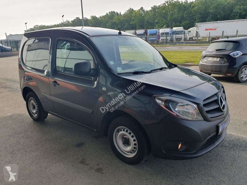 Véhicule utilitaire Mercedes CITAN 109 CDI...