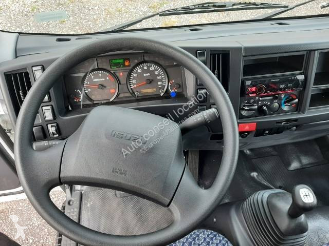 Furgoneta Isuzu