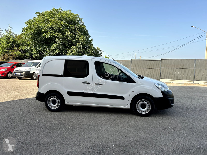 Peugeot Standard 1.6 Bluehdi 100 Premium van