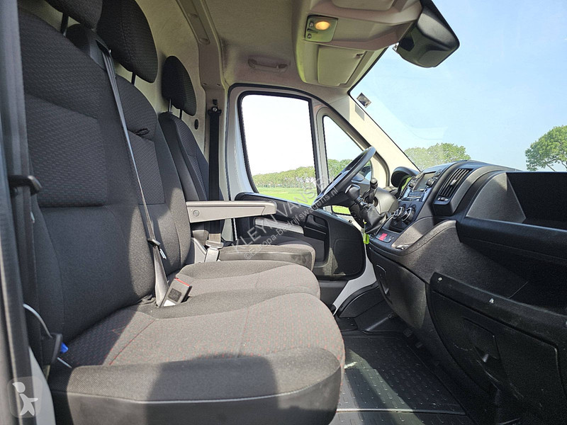 Nyttofordon Peugeot 2.2 BHDI 140 L4H2