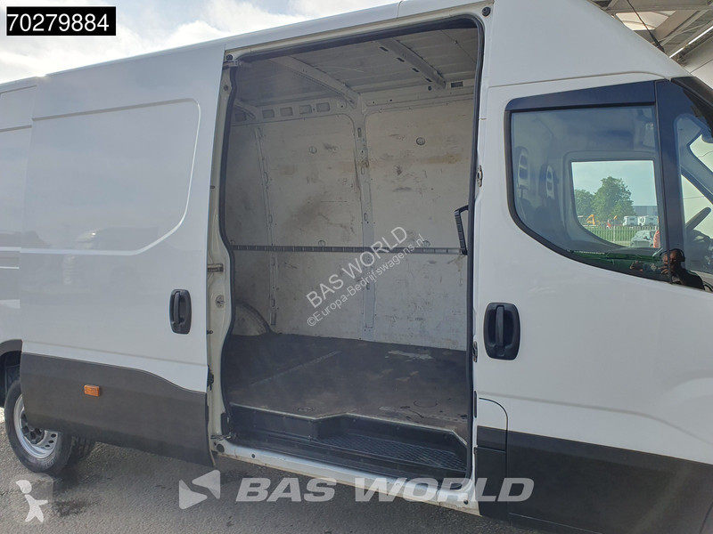 Veículo utilitário Iveco 35S13 L3H2 3500KG...