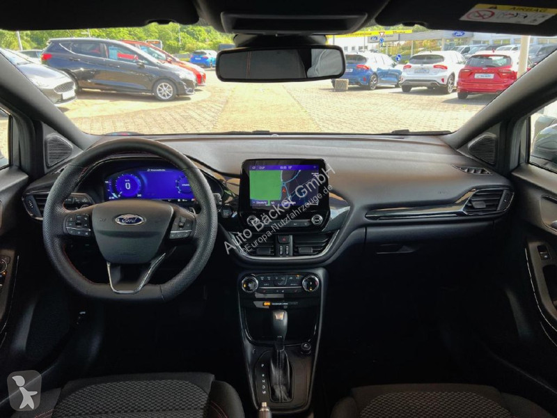 Véhicule utilitaire Ford ST-Line Aut....