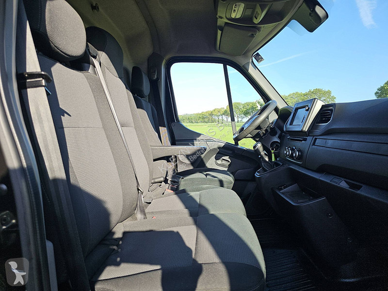 Furgoneta Renault 2.3 L1H1 150Pk Navi NAP!