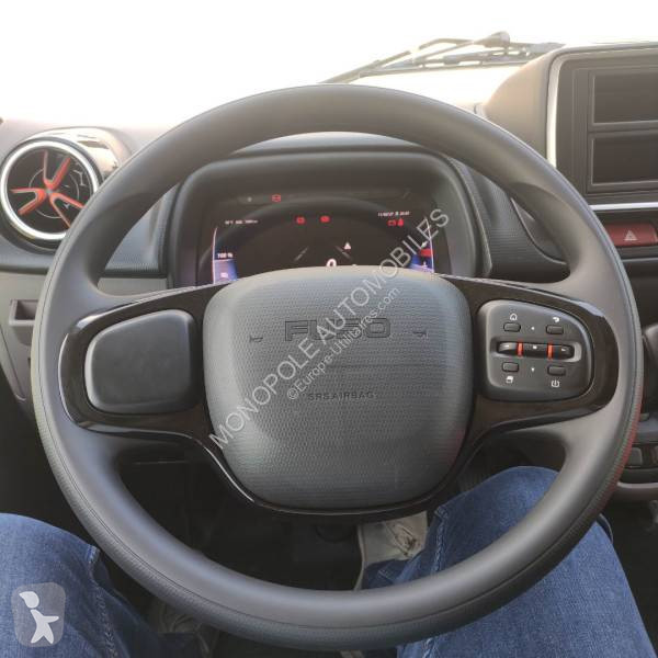 Furgoneta Mitsubishi Fuso