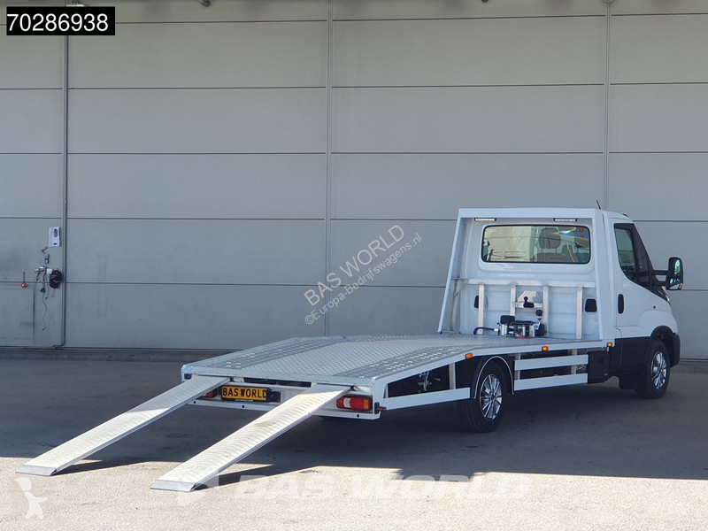 Furgoneta Iveco 35S18 3.0L Autotransporter...