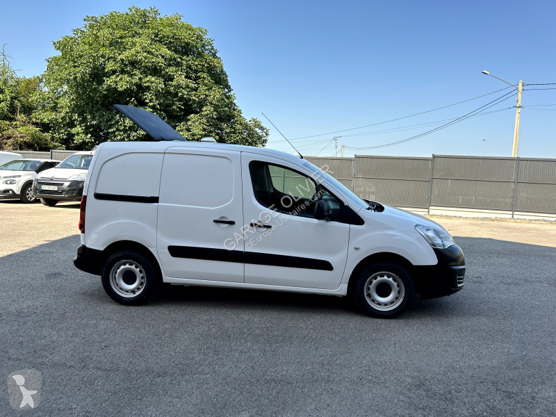 Užitkové vozidlo Peugeot Standard 1.6 Bluehdi...
