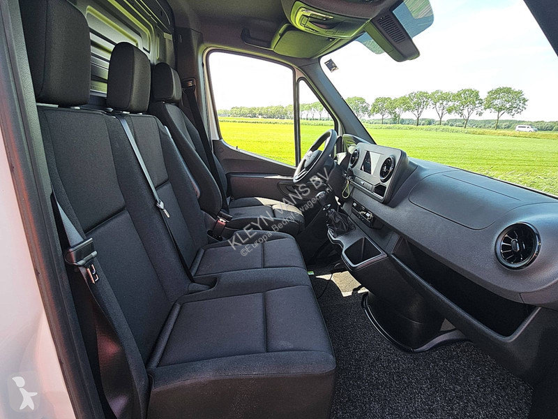 Veicolo commerciale Mercedes 317 L2H2 Navi Mbux