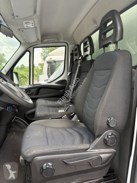 Autoutilitară Iveco DAILY  35C18 CAISSE FRIGO...