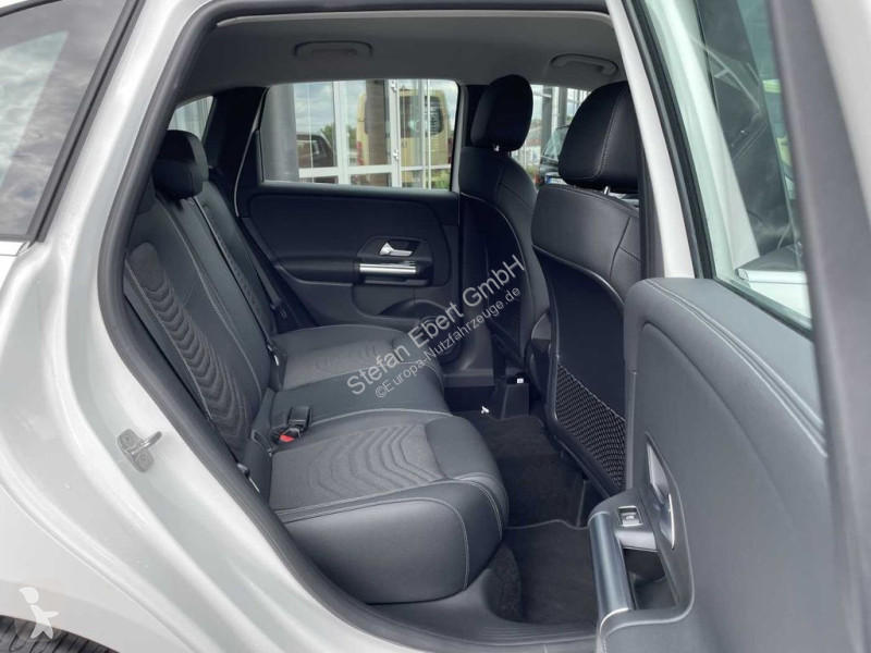 Véhicule utilitaire Mercedes B 180 7G...