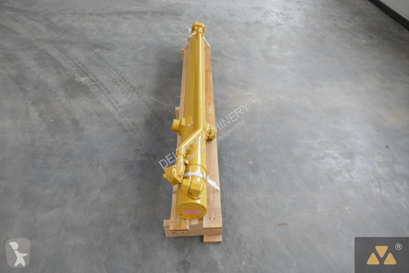 Autoutilitară Caterpillar 227-0843
