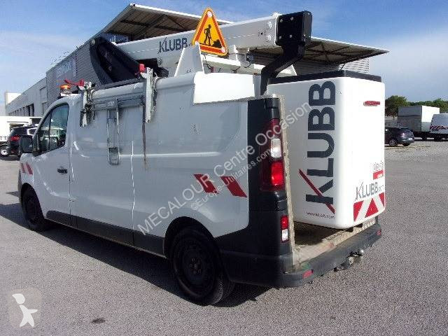 Furgoneta Nissan