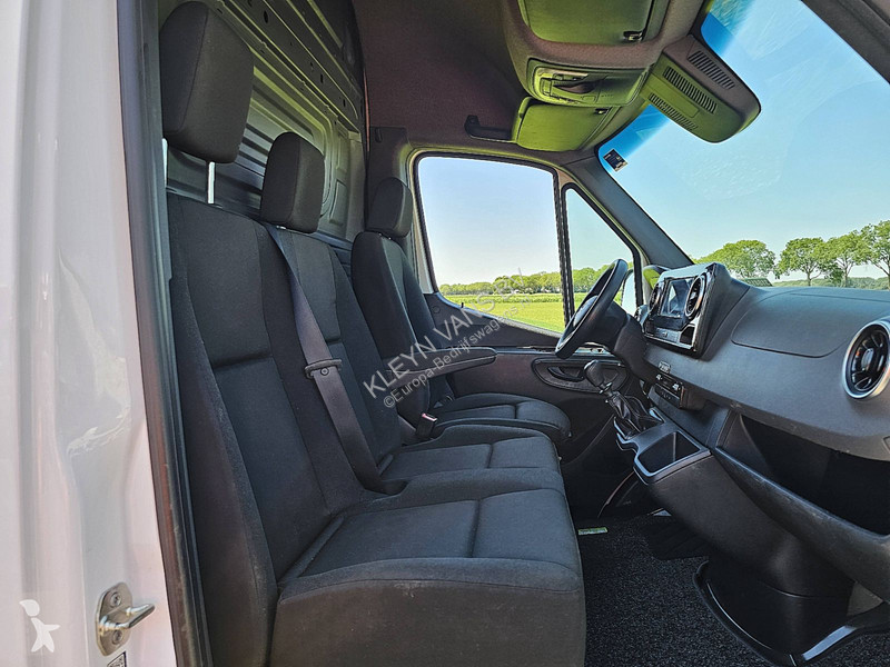 Veicolo commerciale Mercedes 516 L2H2...