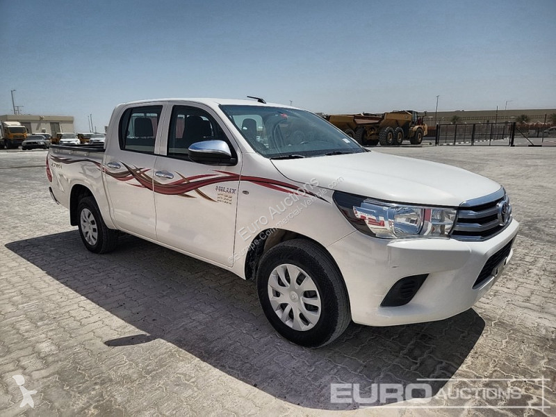 Véhicule utilitaire Toyota Hilux