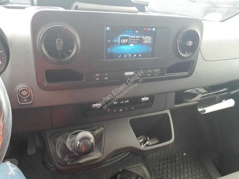 Véhicule utilitaire Mercedes 315 CDI 4325 Klima...