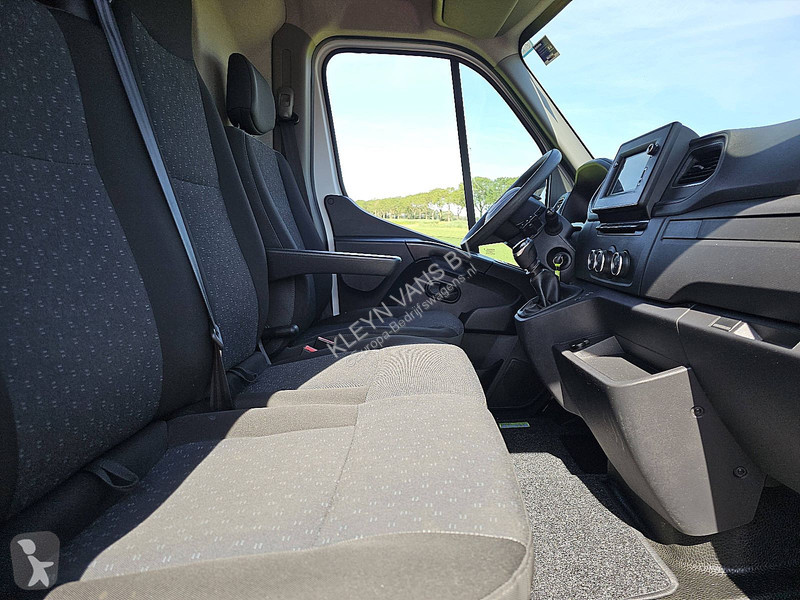 Furgoneta Opel 2.3 L2H2 Navi Imperiaal!