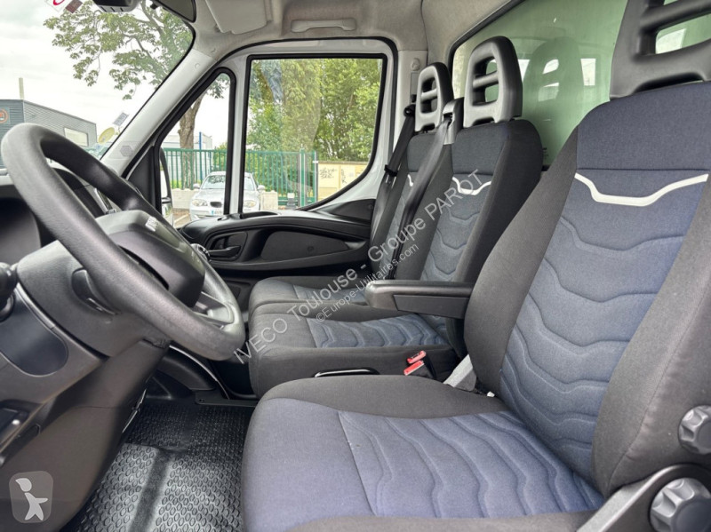 Užitkové vozidlo Iveco 35C16H3.0 Empattement 4100