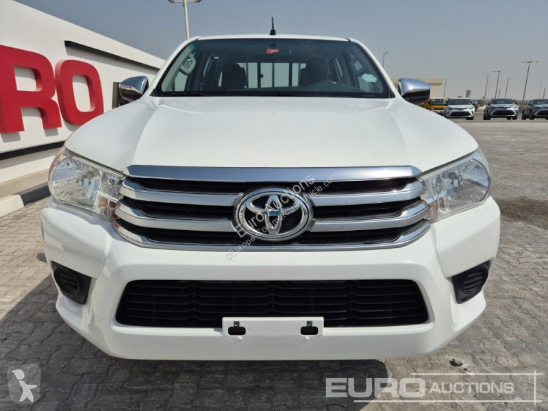 Véhicule utilitaire Toyota Hilux