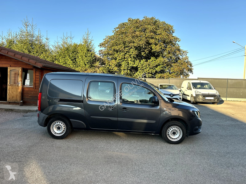 Véhicule utilitaire Mercedes Mixto Extra Long...