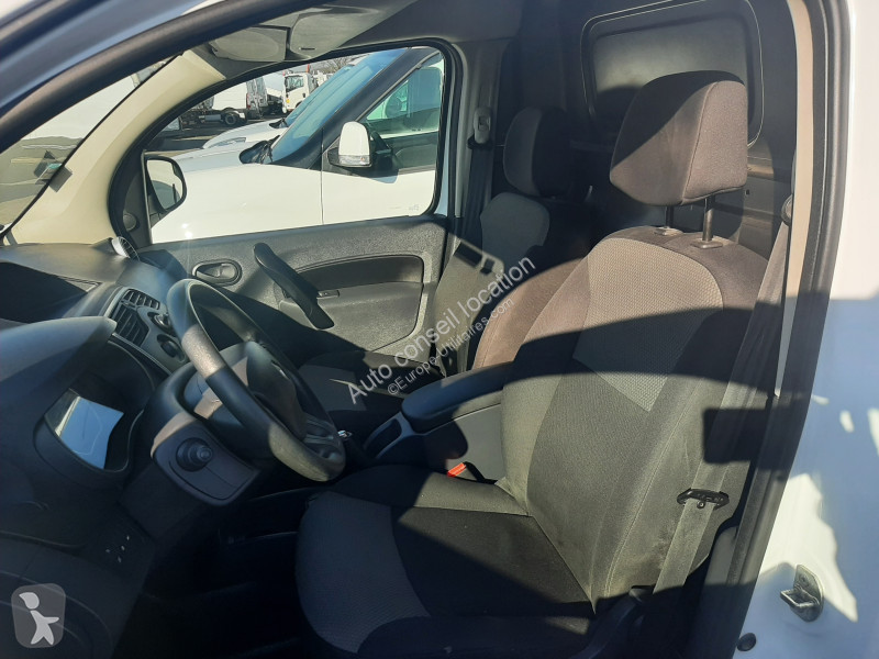 Véhicule utilitaire Renault L1 1.5 DCI 90 GD...