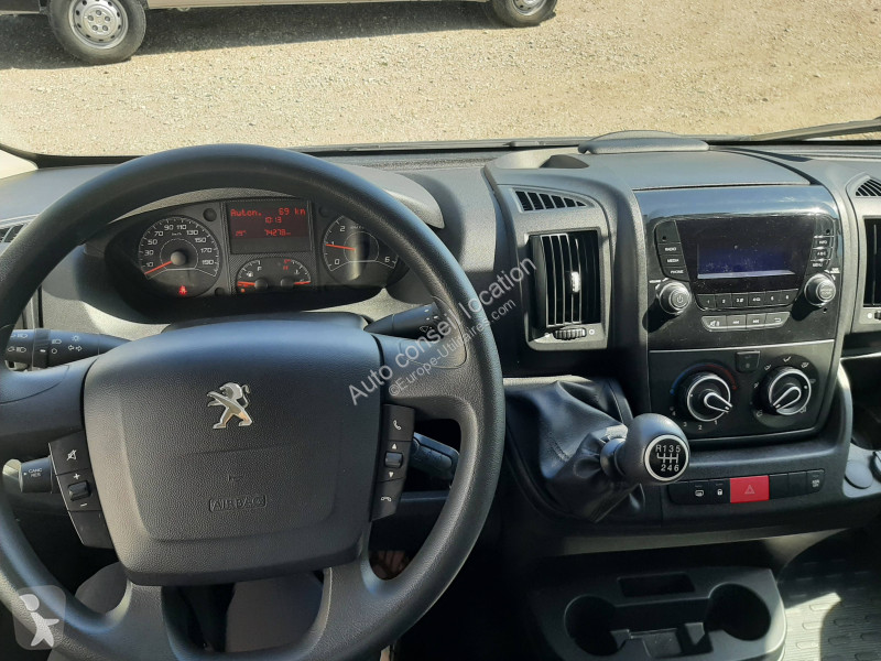 Furgoneta Peugeot PLANCHER CAB 20 M3 2.2 HDI 165