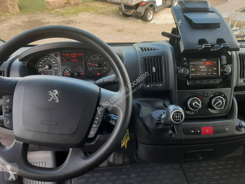 Véhicule utilitaire Peugeot PLANCHER CAB 20 M3...