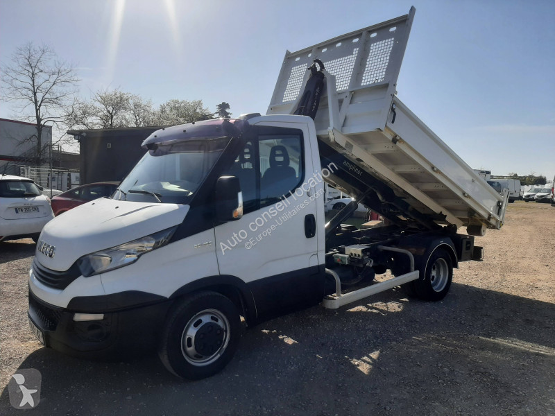 Furgoneta Iveco 35C15 BRAS POLYBENNE