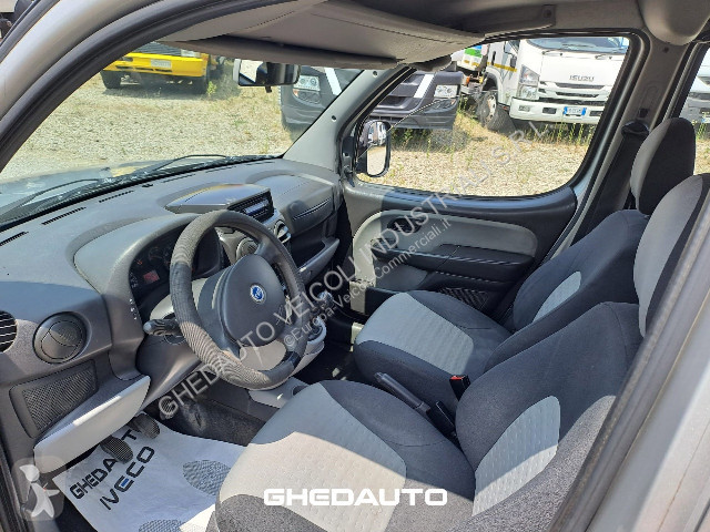 Furgoneta Fiat DOBLO
