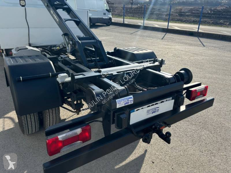 Furgoneta Iveco