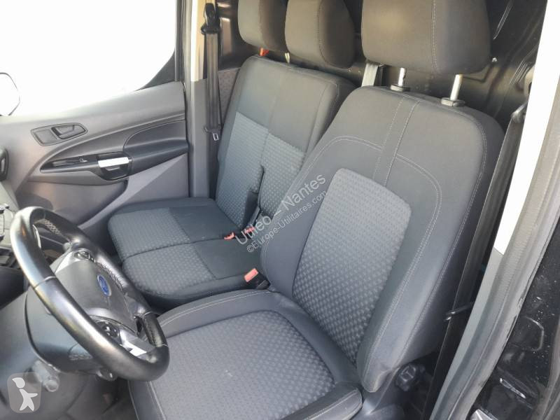 Véhicule utilitaire Ford