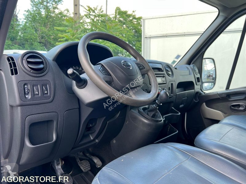 Veicolo commerciale Nissan