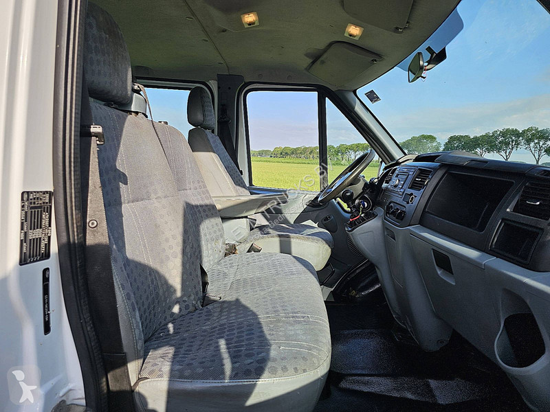 Véhicule utilitaire Ford 300 pickup