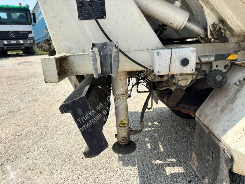Autoutilitară Piaggio