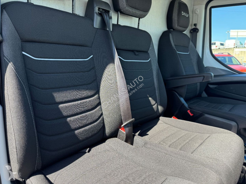 Veicolo commerciale Iveco DAILY 35S16 L3