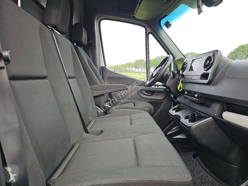 Nyttofordon Mercedes 316 L2H2 RWD MBUX Autom!