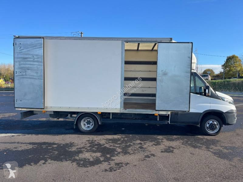 Furgoneta Iveco